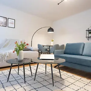 Chic 1-bed By Canal Walk To Historic Centre Vienna